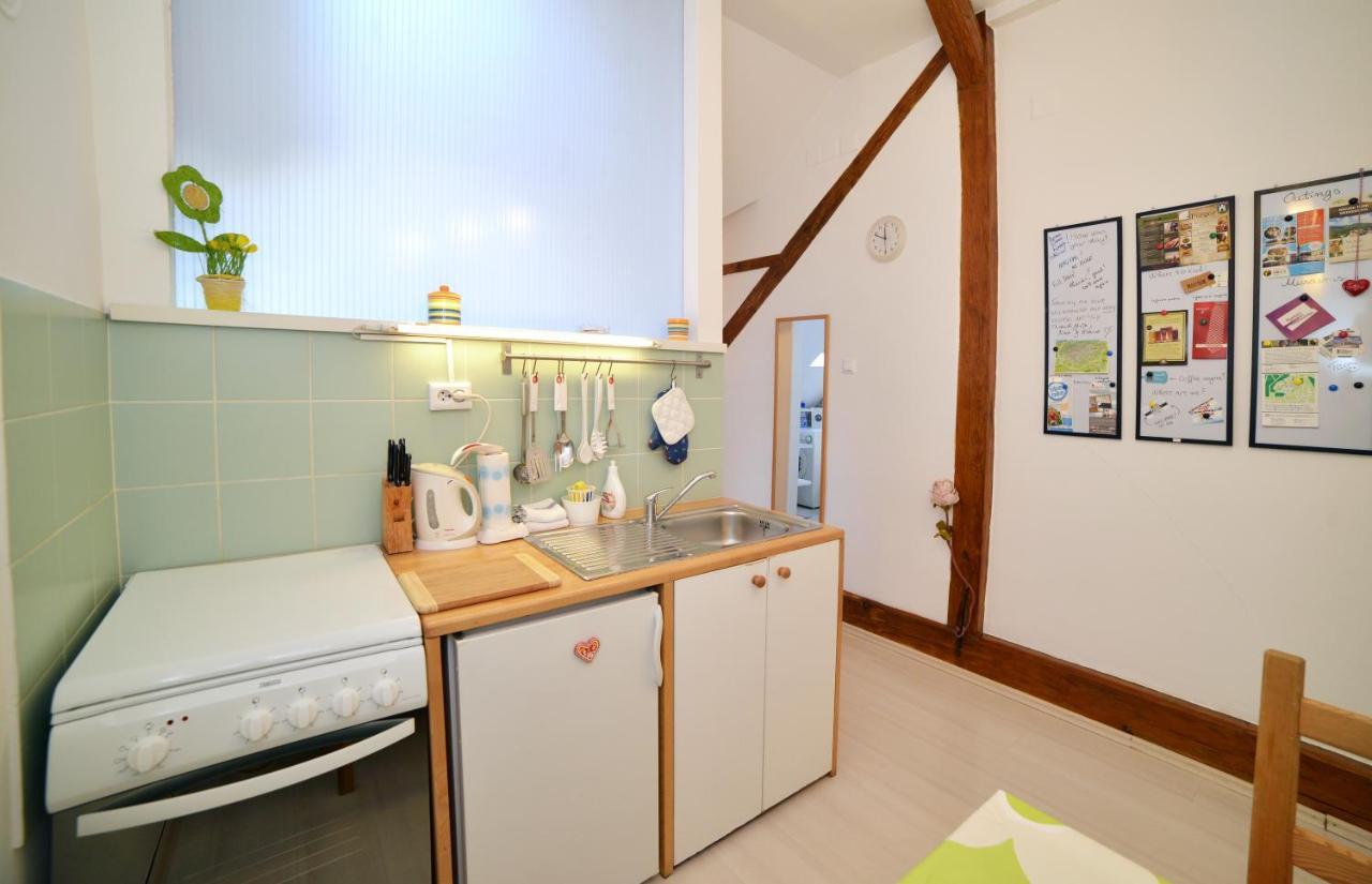 Studio Apartment White Zagreb Exterior foto