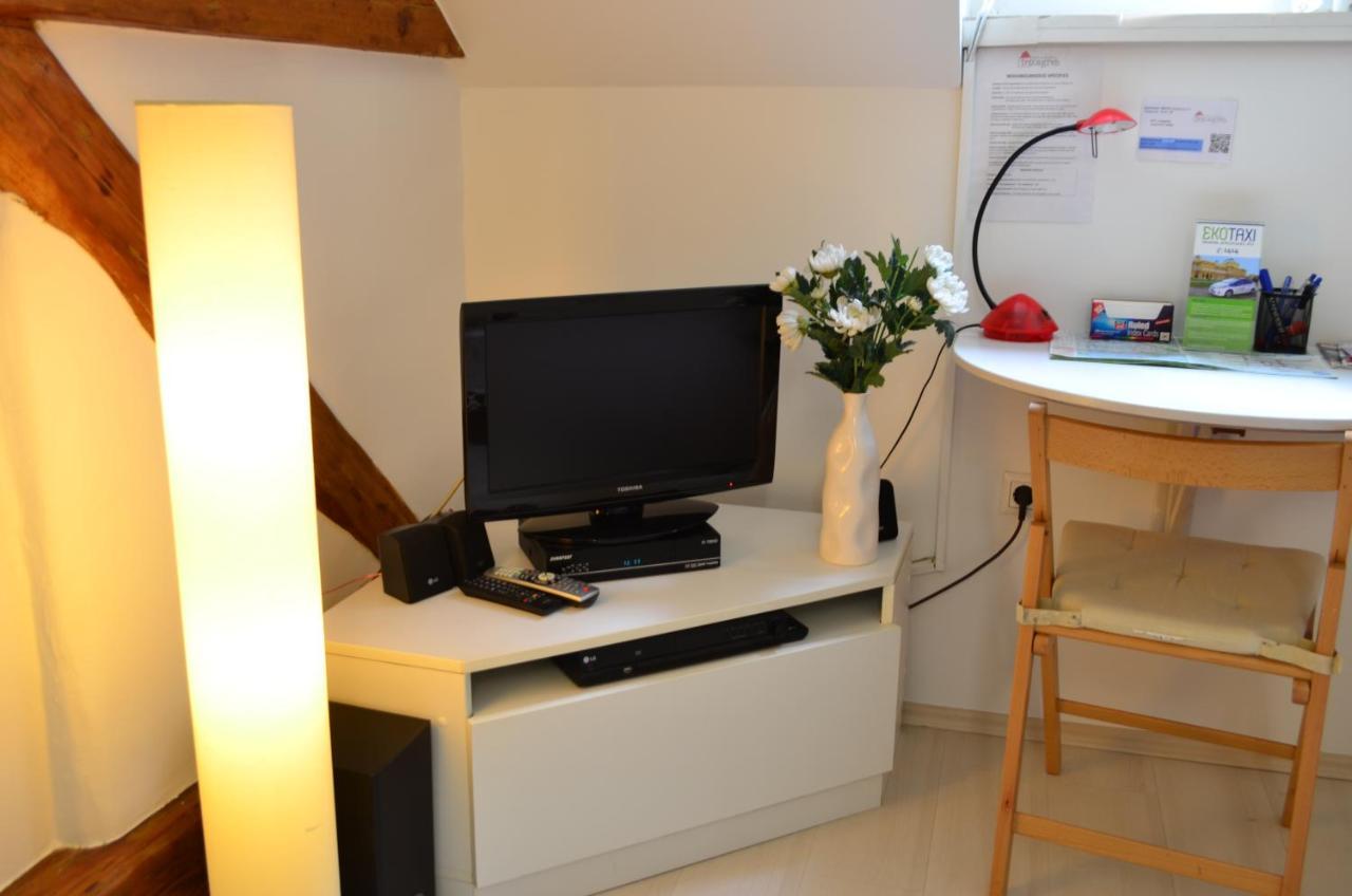 Studio Apartment White Zagreb Exterior foto